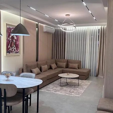 Luxury Centre
